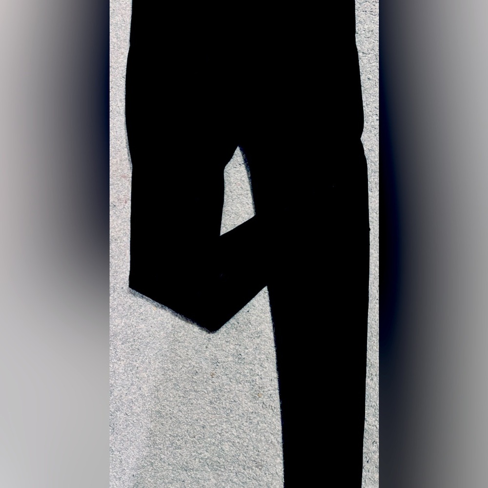 High waisted black leggings